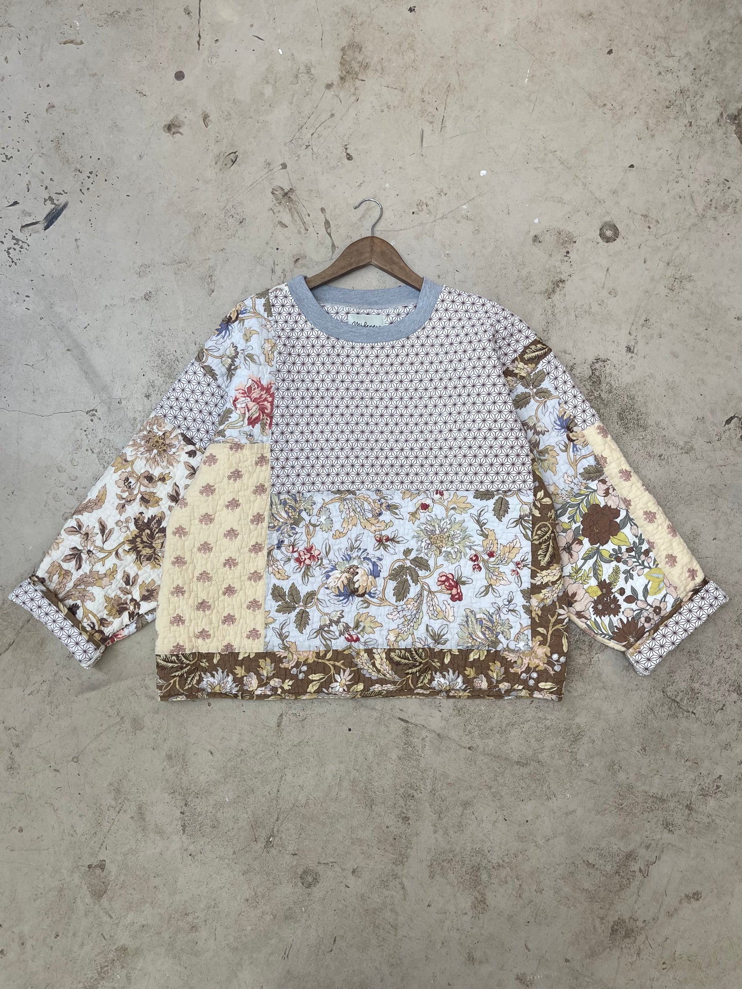 Quilted Crewneck {LXL}