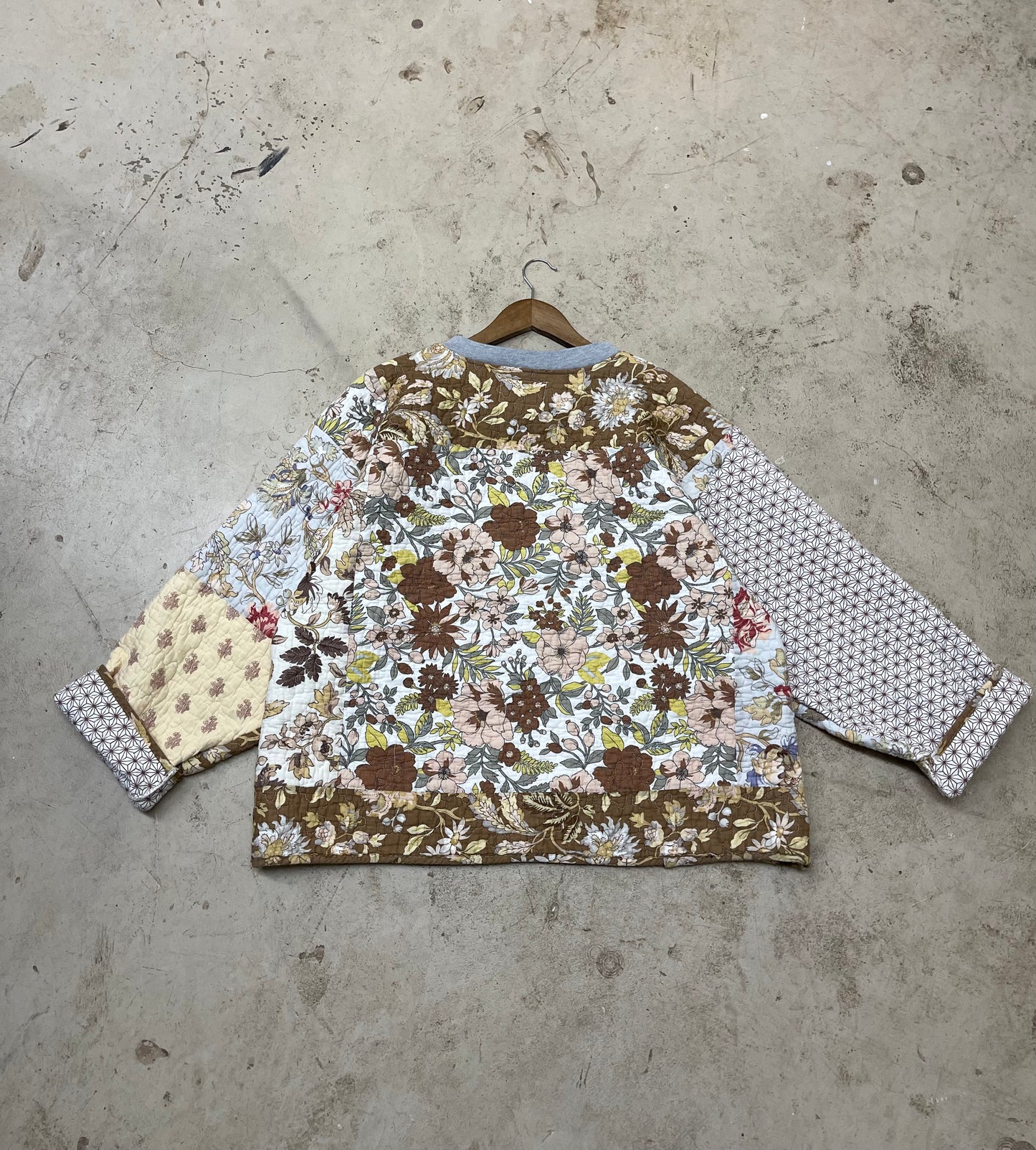Quilted Classic Pooh {L/XL}