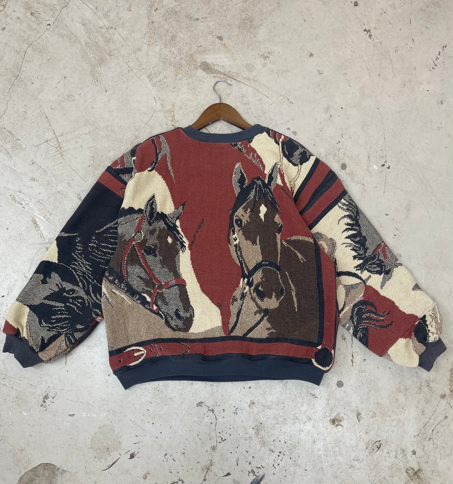 Horses {L/XL}